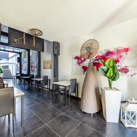 Learooms Πανσιόν Όλμπια