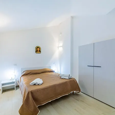 Learooms Πανσιόν