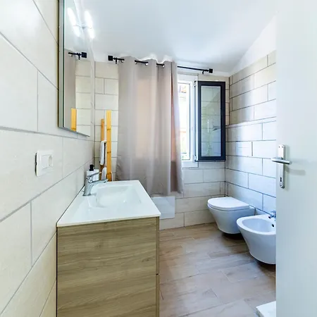 Learooms Πανσιόν Όλμπια